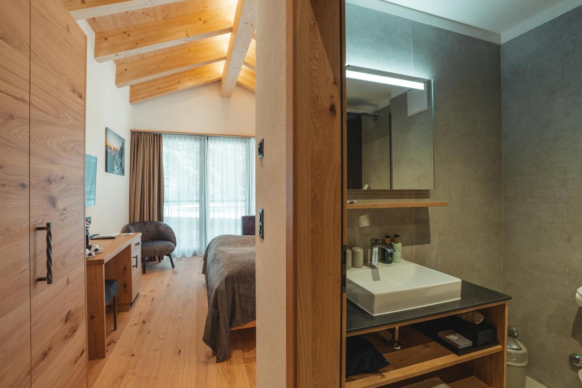 Hotel Porta Cervino Täsch Εξωτερικό φωτογραφία
