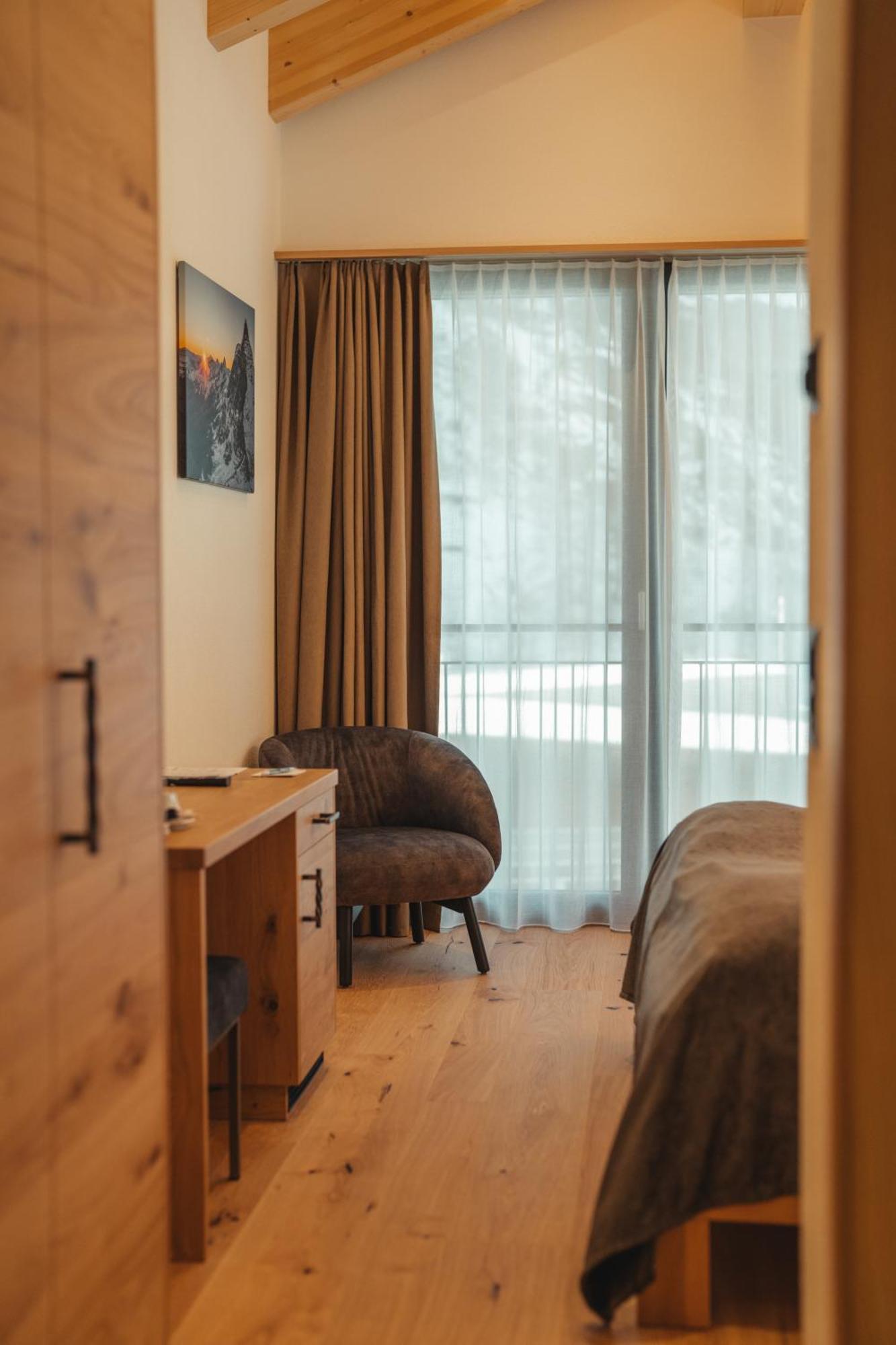 Hotel Porta Cervino Täsch Εξωτερικό φωτογραφία